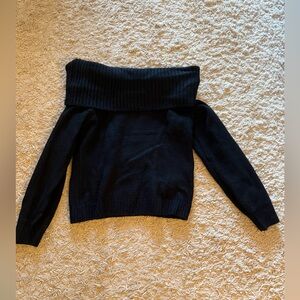 Abercrombie & Fitch Black Off-Shoulder Sweater